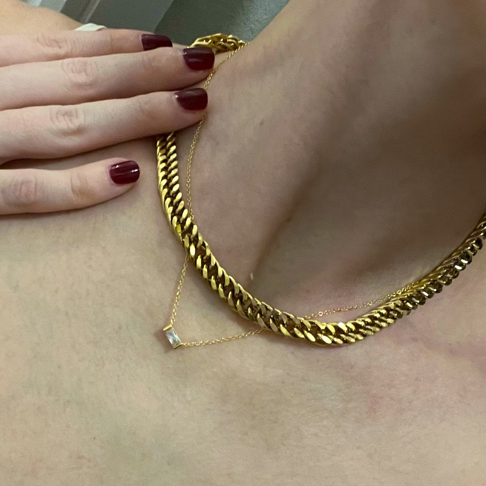 Women’s 18K gold plated chunky curb chain necklace